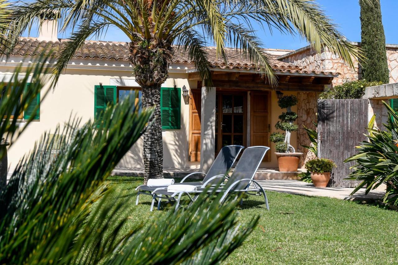Moderne Finca Can Vicento - Heizung - Pizzaofen Порто Кристо Экстерьер фото