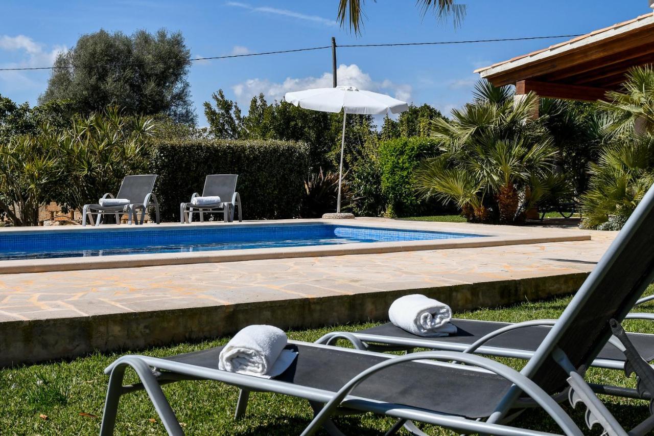 Moderne Finca Can Vicento - Heizung - Pizzaofen Порто Кристо Экстерьер фото
